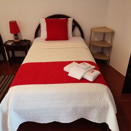 Hostal La Isla Del Descanso Пуерто-Вільяміль Екстер'єр фото