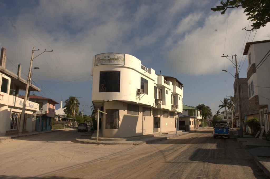 Hostal La Isla Del Descanso Пуерто-Вільяміль Екстер'єр фото
